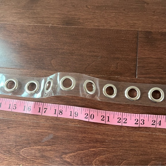 Y2K Clear Grommet Belt in great condition - Picture 5 of 5